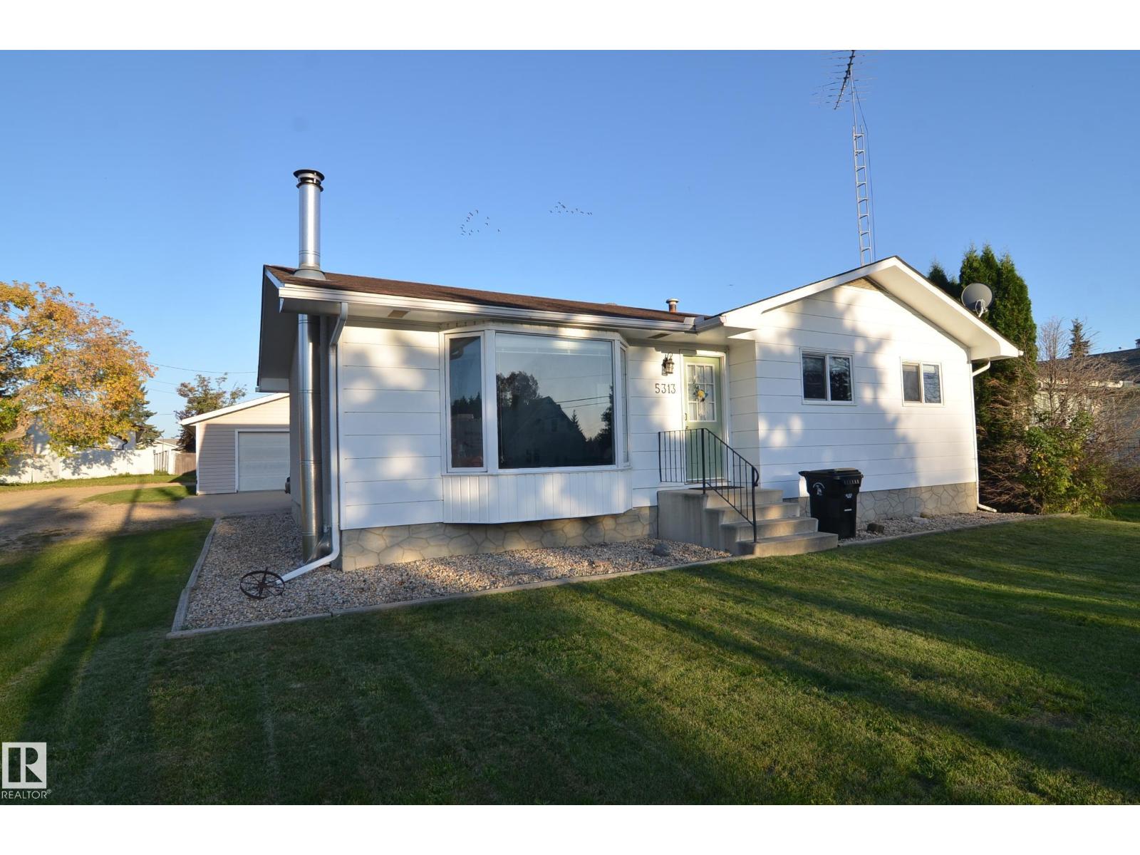 5313 57 ST - 34