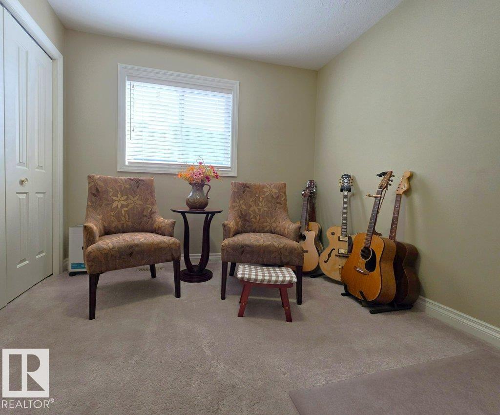 86 LINKSVIEW DR - 15
