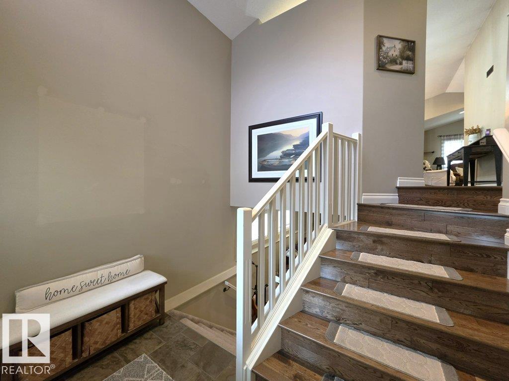 86 LINKSVIEW DR - 2