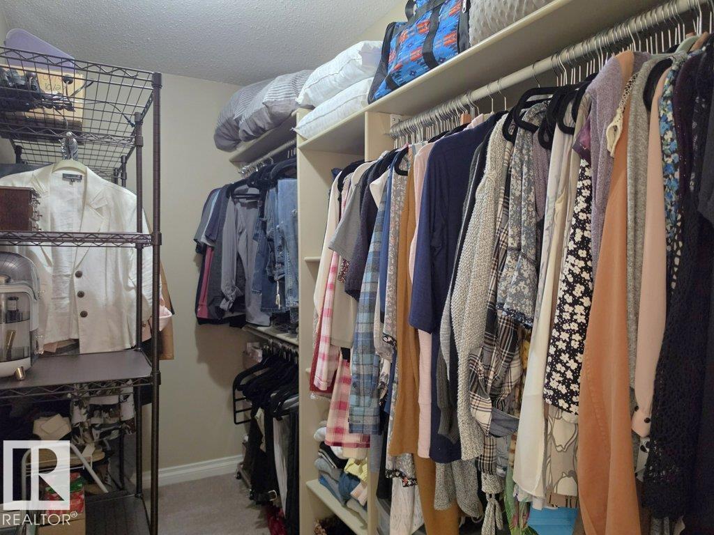 86 LINKSVIEW DR - 21