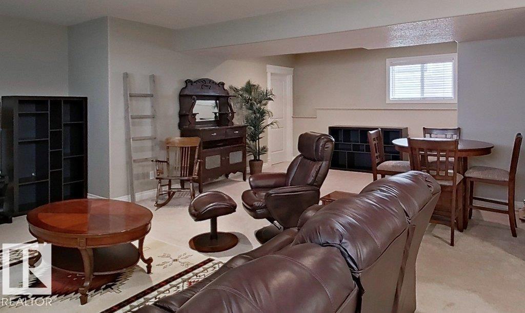 86 LINKSVIEW DR - 23