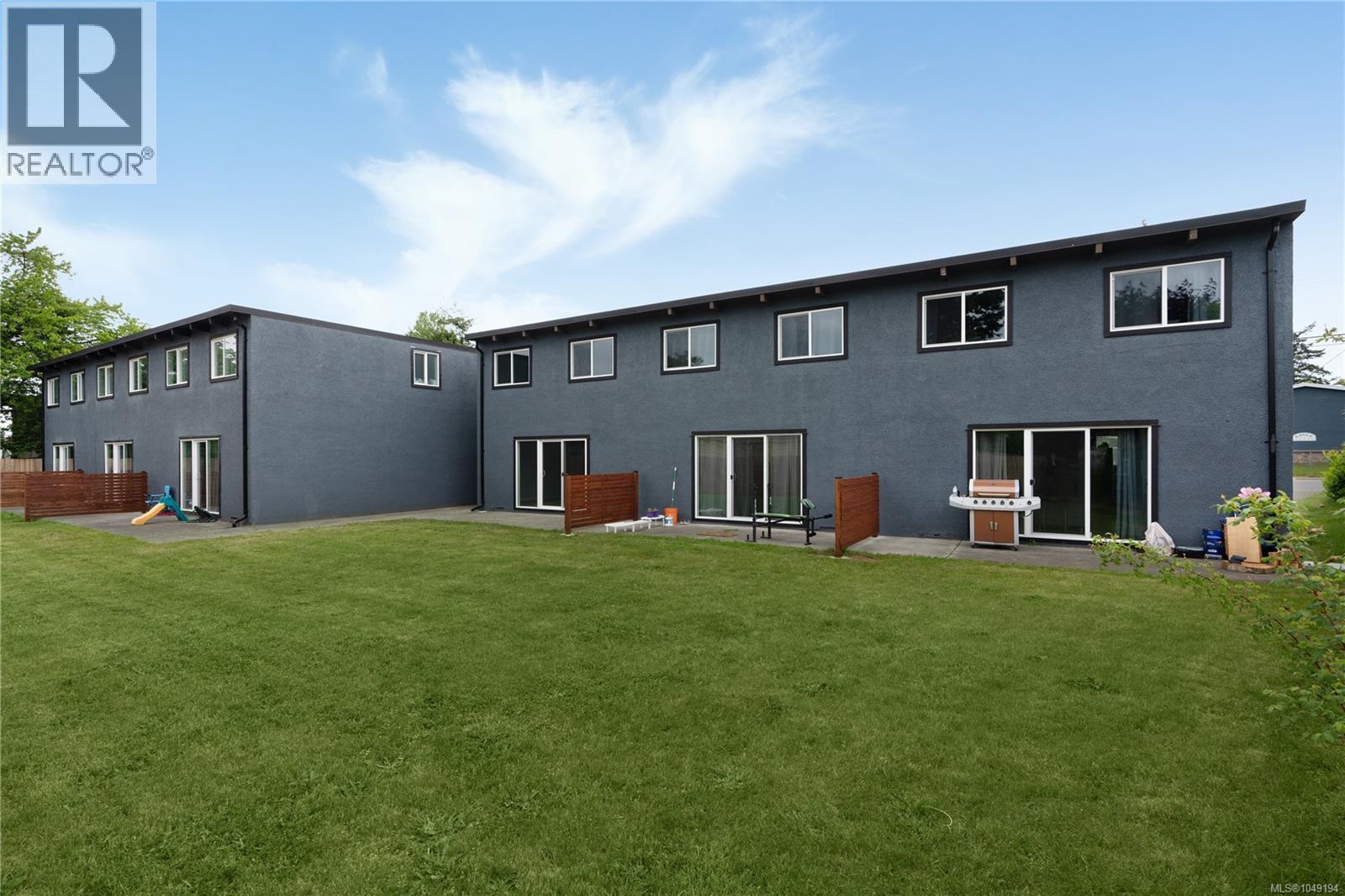 460/470 Dogwood St - Image 24