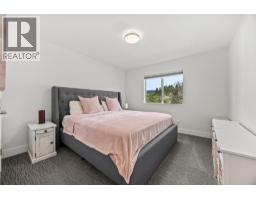 2394 Hawks Boulevard, Westbank, BC V4T3E3 Photo 25