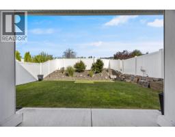 2394 Hawks Boulevard, Westbank, BC V4T3E3 Photo 33