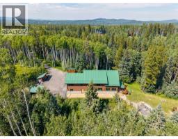 Family room - 16 Highlands Place, Bragg Creek, AB T0L0K0 Photo 11