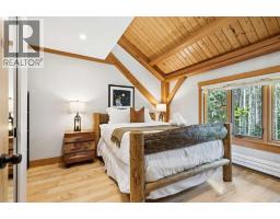 16 Highlands Place, Bragg Creek, AB T0L0K0 Photo 33