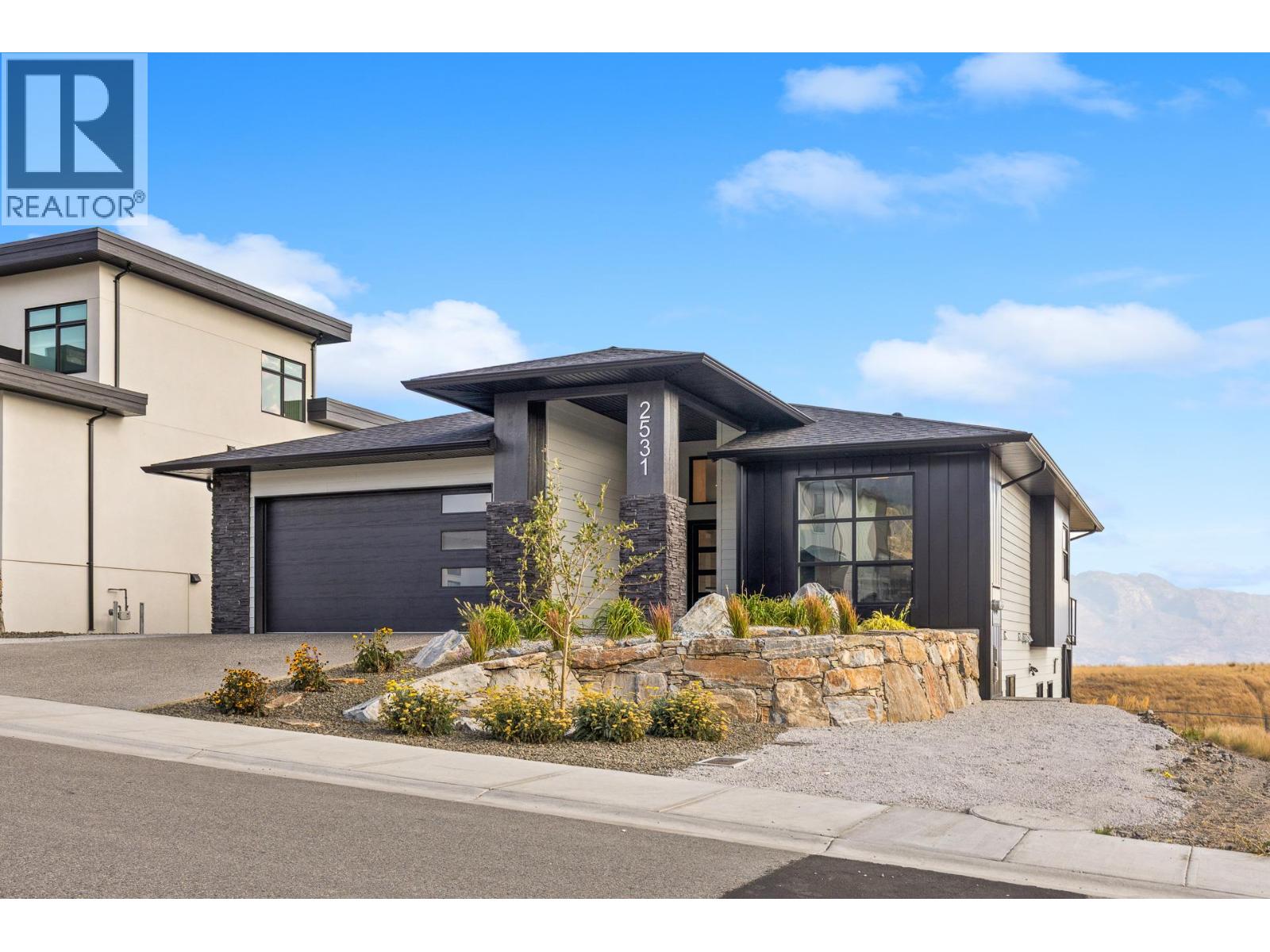  2531 Pinnacle Ridge Drive, West Kelowna