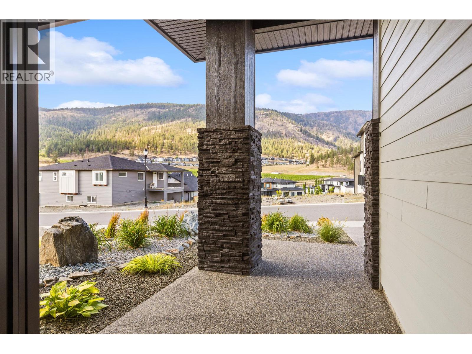  2531 Pinnacle Ridge Drive, West Kelowna