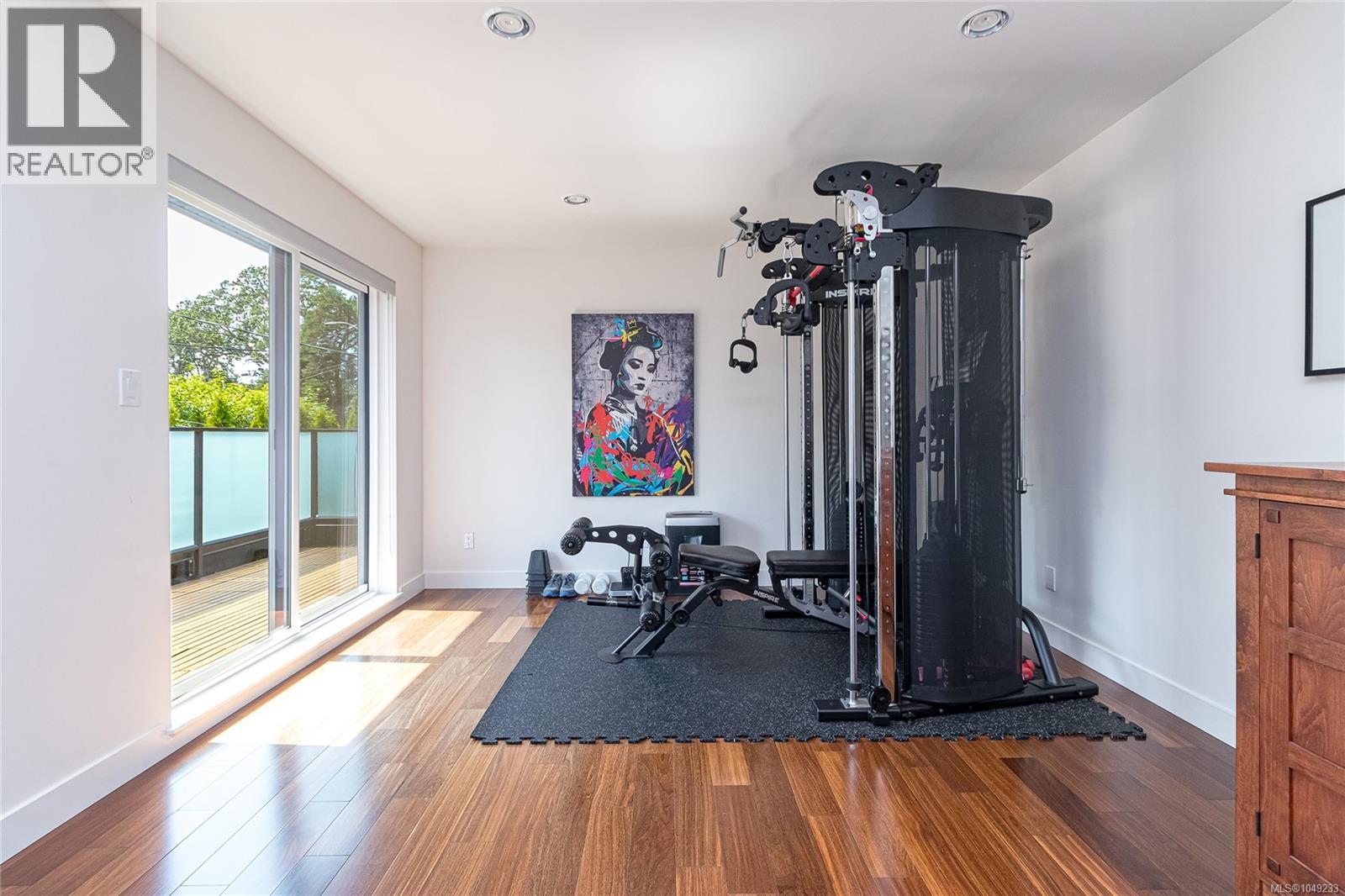 1518 Shorncliffe Rd - 34