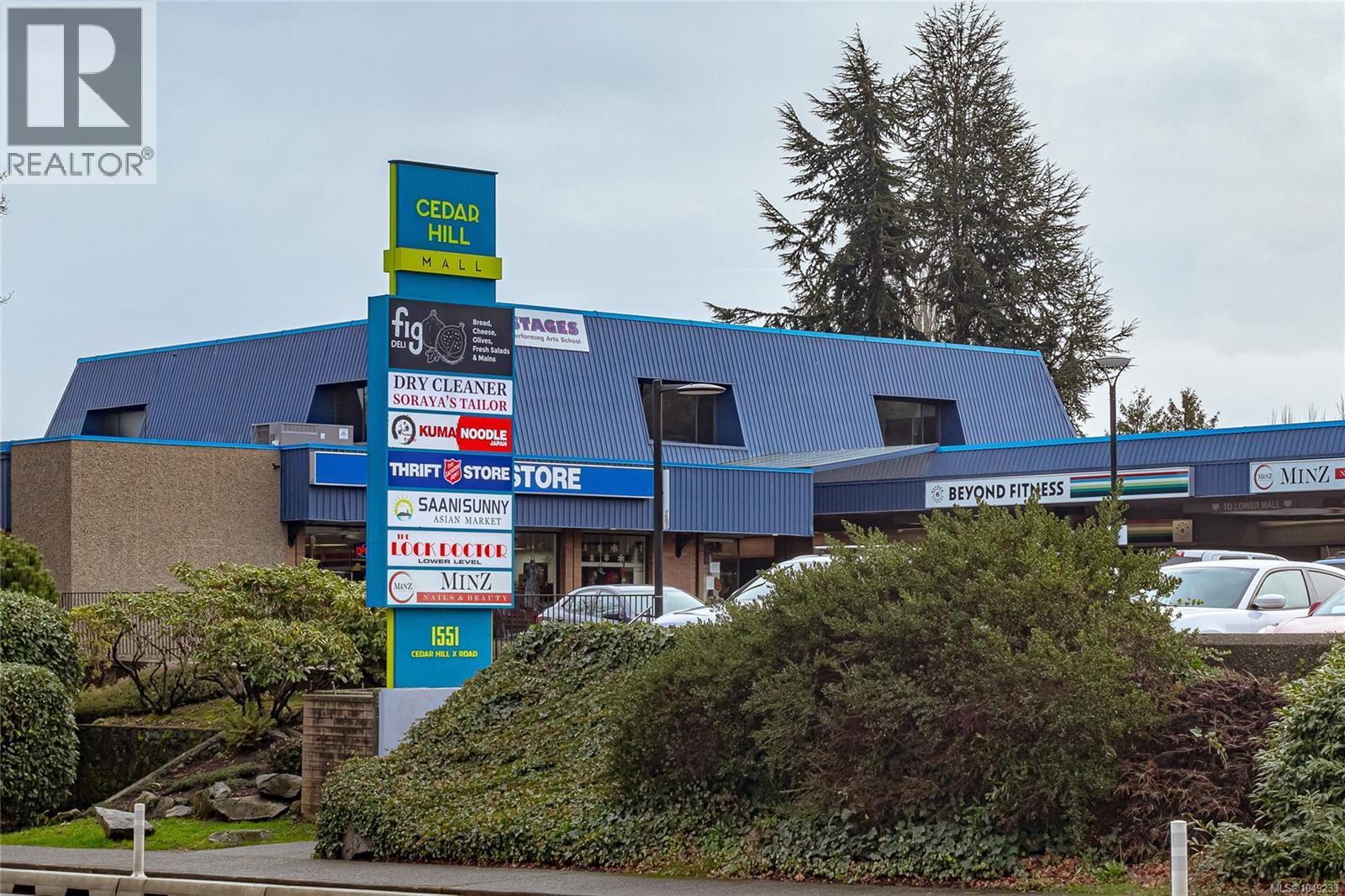  1518 Shorncliffe Road, Saanich