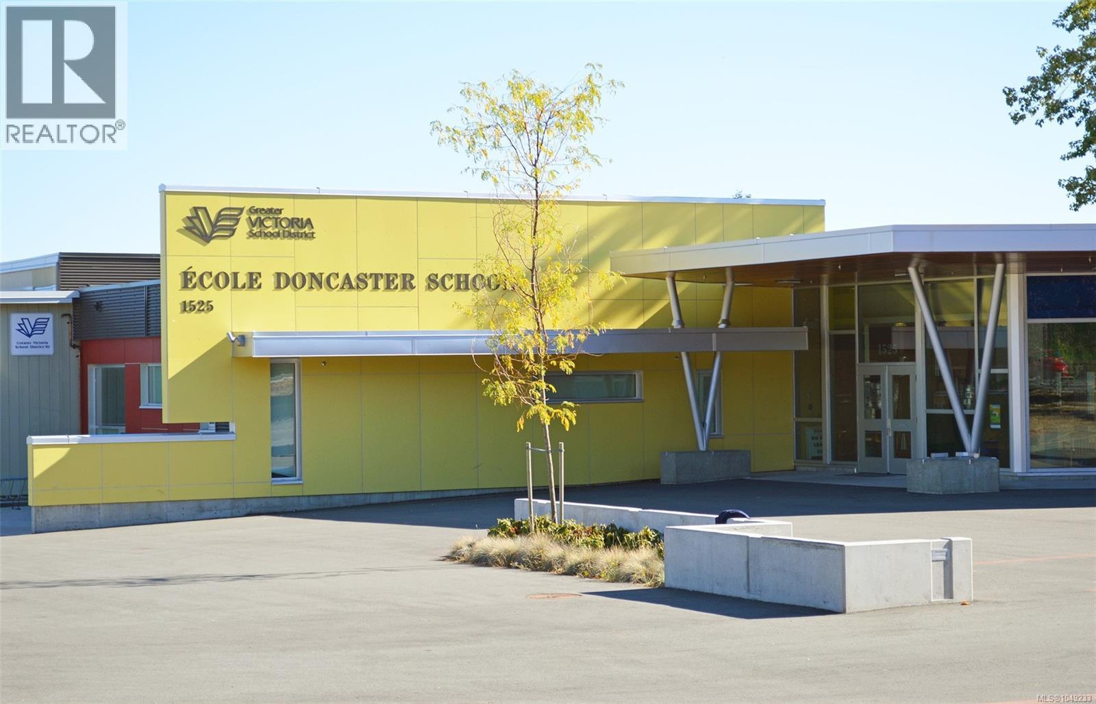 1518 Shorncliffe Rd - 96