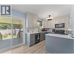 464 Oak, Windsor, ON N9A5E6 Photo 13