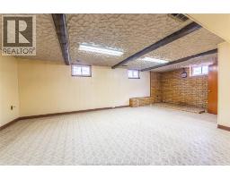 2666 Jos St. Louis, Windsor, ON N8T2M6 Photo 16