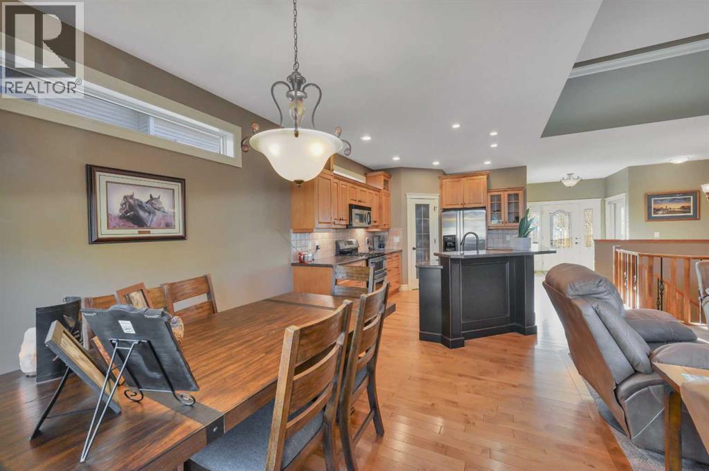Listing photo – 466 Wishart Street, Red Deer