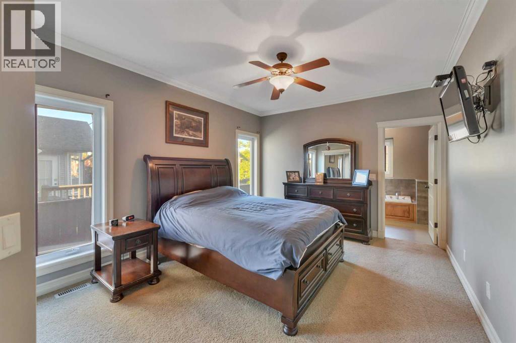 Listing photo – 466 Wishart Street, Red Deer