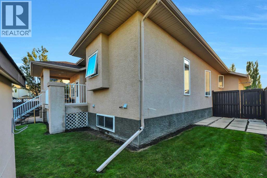Listing photo – 466 Wishart Street, Red Deer