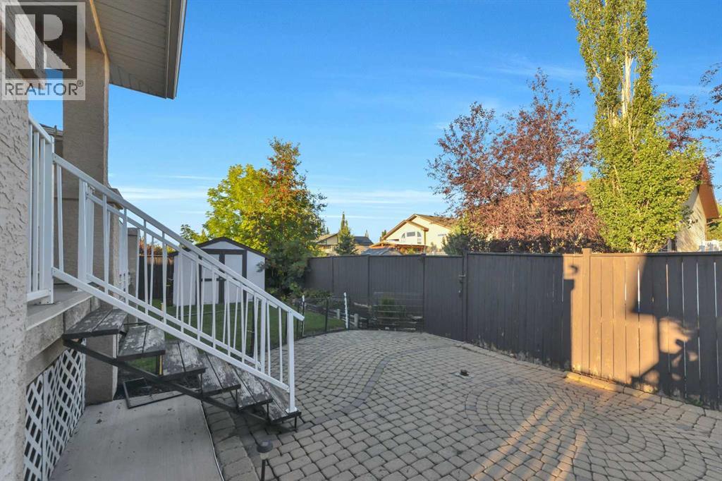 Listing photo – 466 Wishart Street, Red Deer