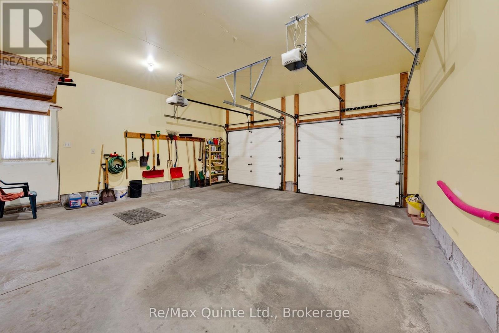 26 OAK RIDGE BOULEVARD - 29