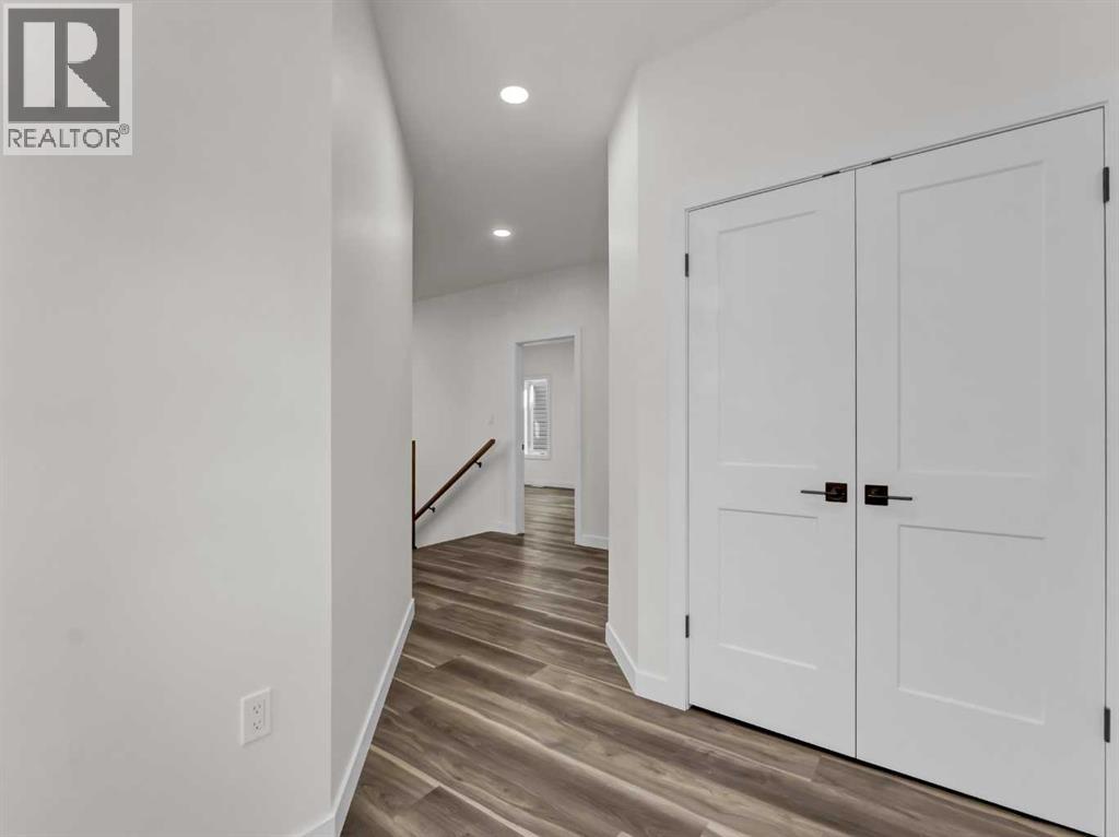 107 Sierra Road SW - 3