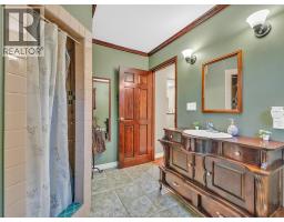 15461 County Rd 8, Essex, ON N0R1L0 Photo 21