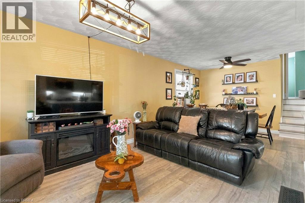 79 DONLY Drive S - Image 44