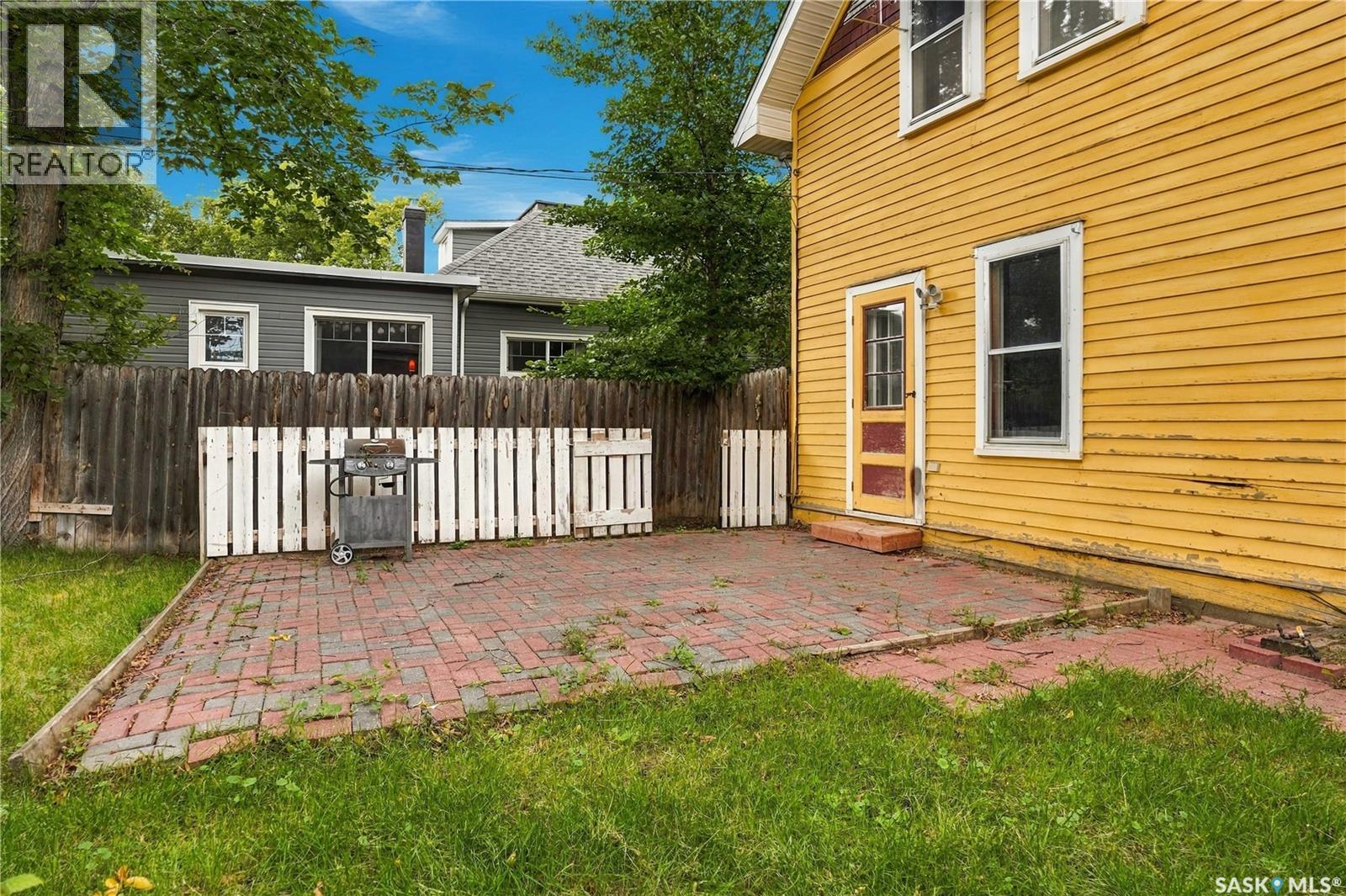 447 Duffield STREET W - Image 40