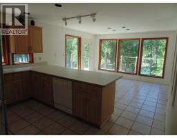 Bedroom - 1415 Bridge Road, Crescent Valley, BC V0G1H0 Photo 10