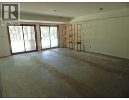Living room - 1415 Bridge Road, Crescent Valley, BC V0G1H0 Photo 18