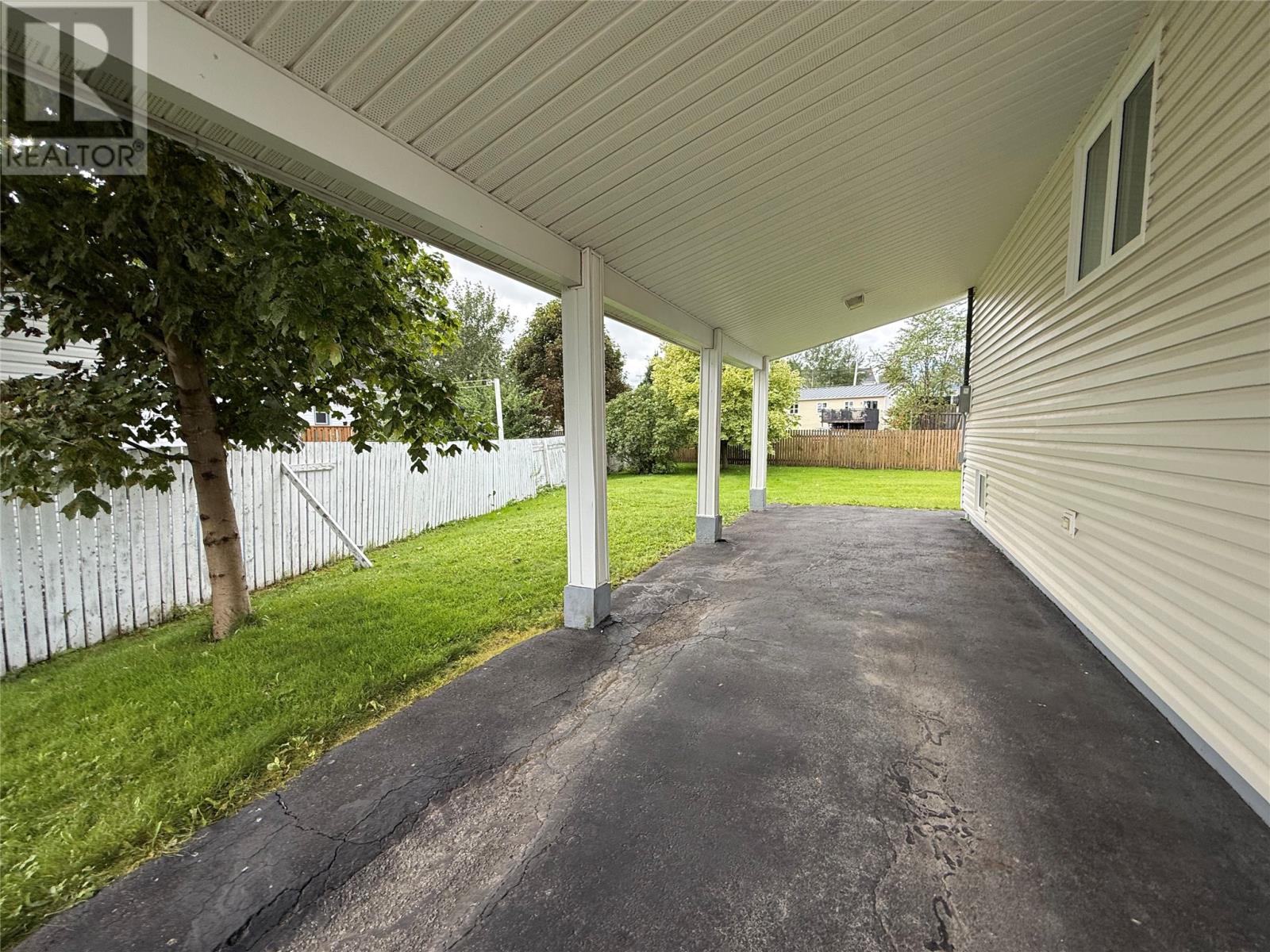 1 Smallwood Drive, Grand Falls-Windsor — photo 4