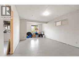 205 Hillcrest Drive SW - photo 31