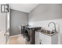 205 Hillcrest Drive SW - photo 27
