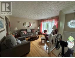247 Grenfell Heights thumbnail 11