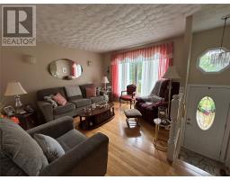 247 Grenfell Heights thumbnail 14