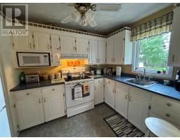 247 Grenfell Heights thumbnail 17