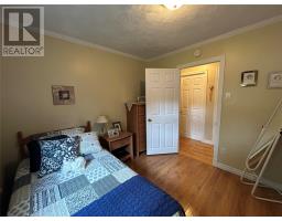 247 Grenfell Heights thumbnail 21