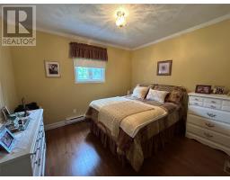 247 Grenfell Heights thumbnail 22