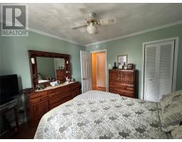 247 Grenfell Heights thumbnail 25