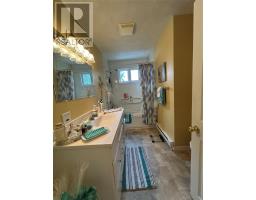 247 Grenfell Heights thumbnail 27