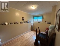 247 Grenfell Heights thumbnail 33