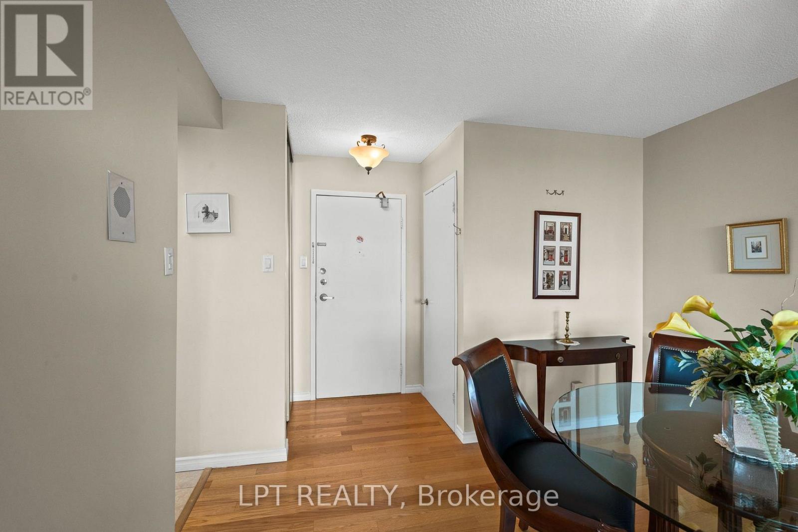 #PH5 555 BRITTANY DRIVE - Image 17