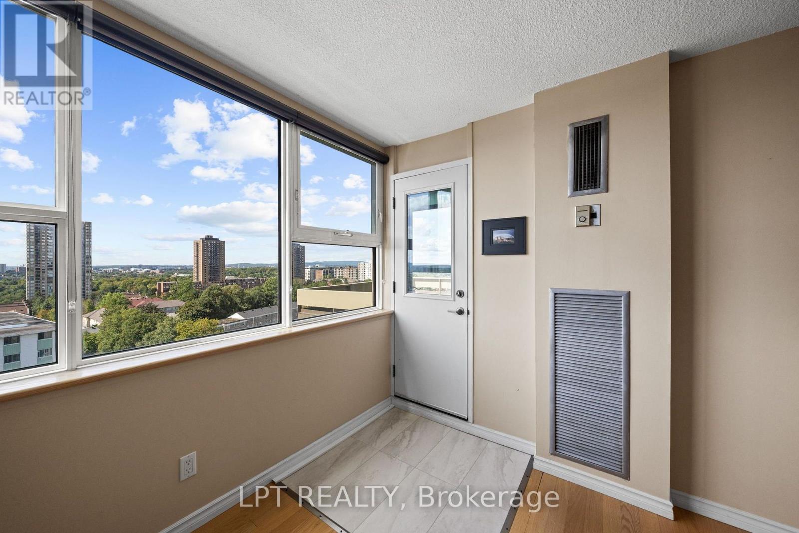 PH5 - 555 BRITTANY DRIVE, Ottawa — photo 9