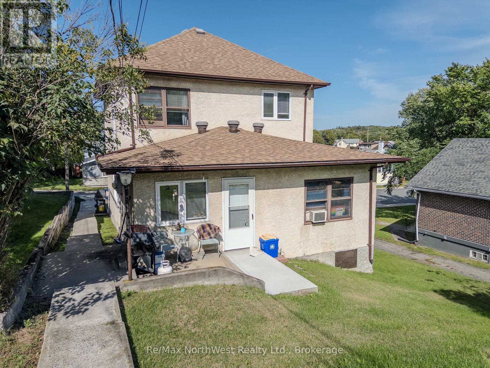 617 FIRST STREET S, Kenora (Central) — photo 5