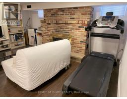 107 Melrose Avenue, Toronto, ON M5M1Y8 Photo 17