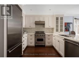 2d - 319 Lonsdale Road, Toronto, ON M4X1X3 Photo 14