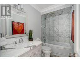 2d - 319 Lonsdale Road, Toronto, ON M4X1X3 Photo 24