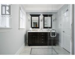 2d - 319 Lonsdale Road, Toronto, ON M4X1X3 Photo 36