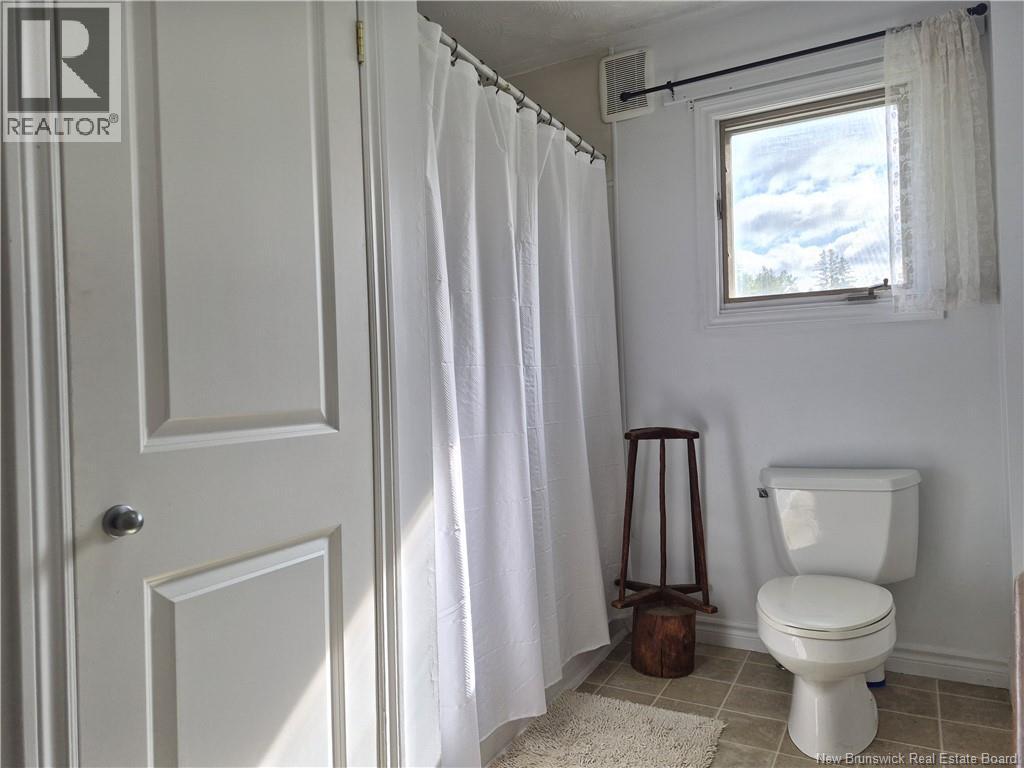 2943 Middle River Road, Middle River — photo 9