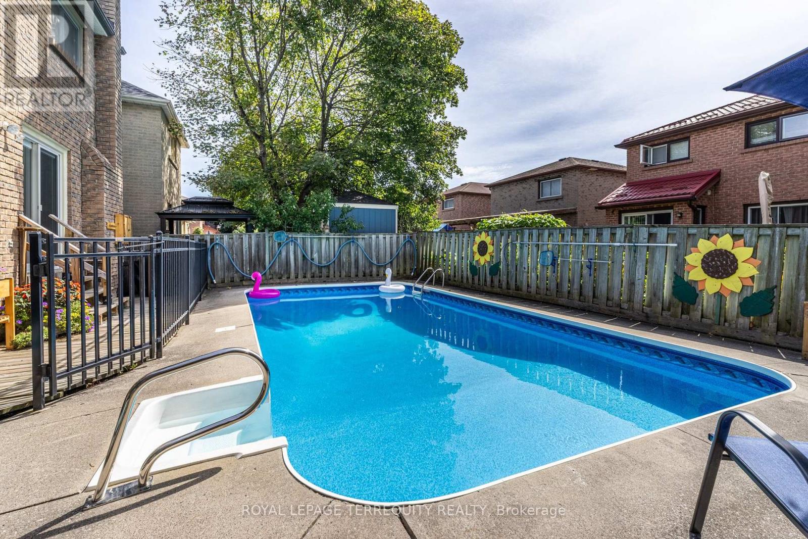 182 CHATFIELD DRIVE - 33