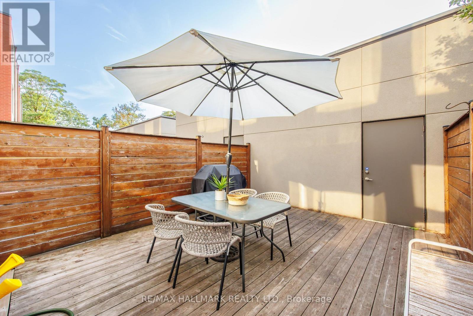 68 BOULTON AVENUE - 34