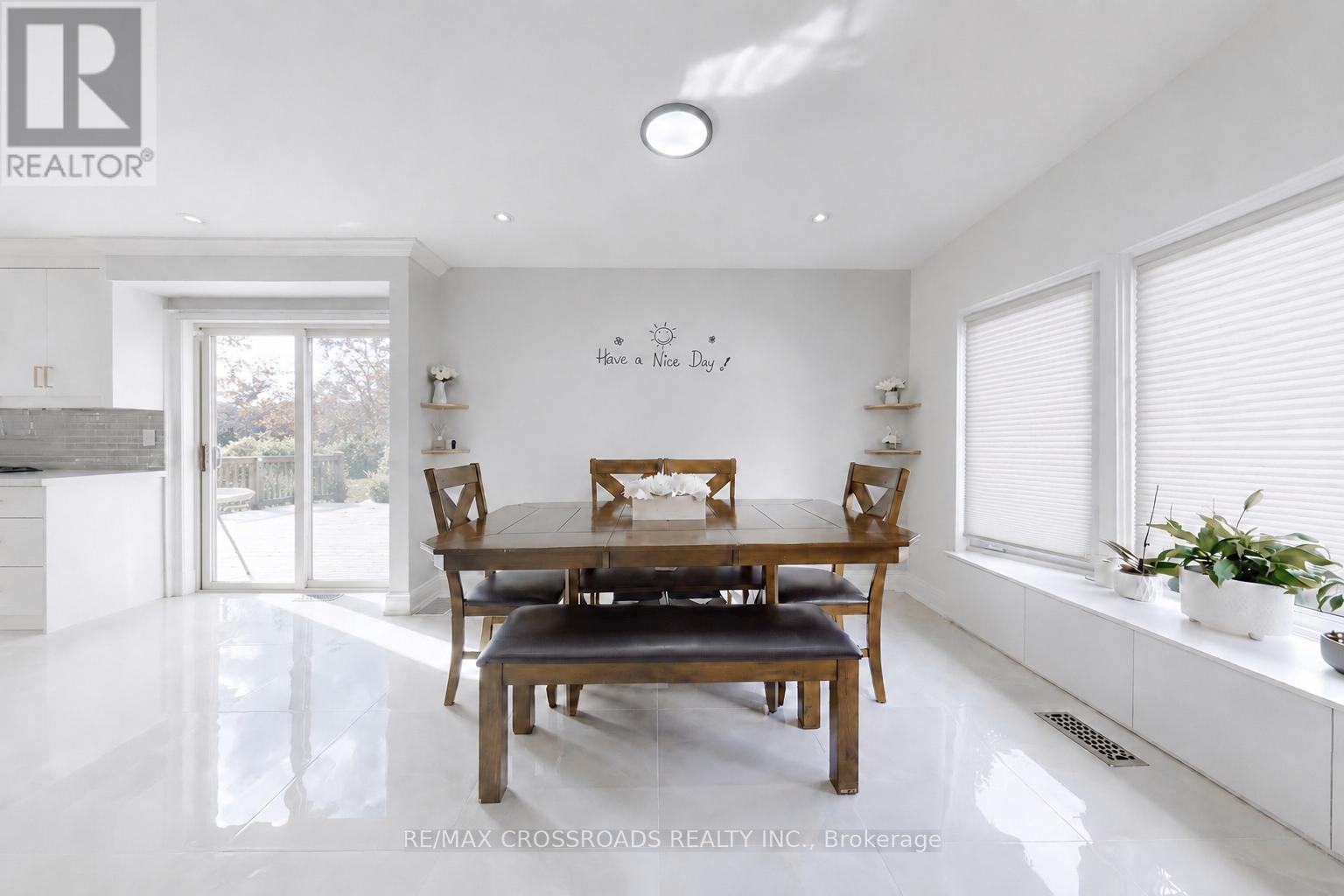 49 KING LOUIS CRESCENT - Image 11